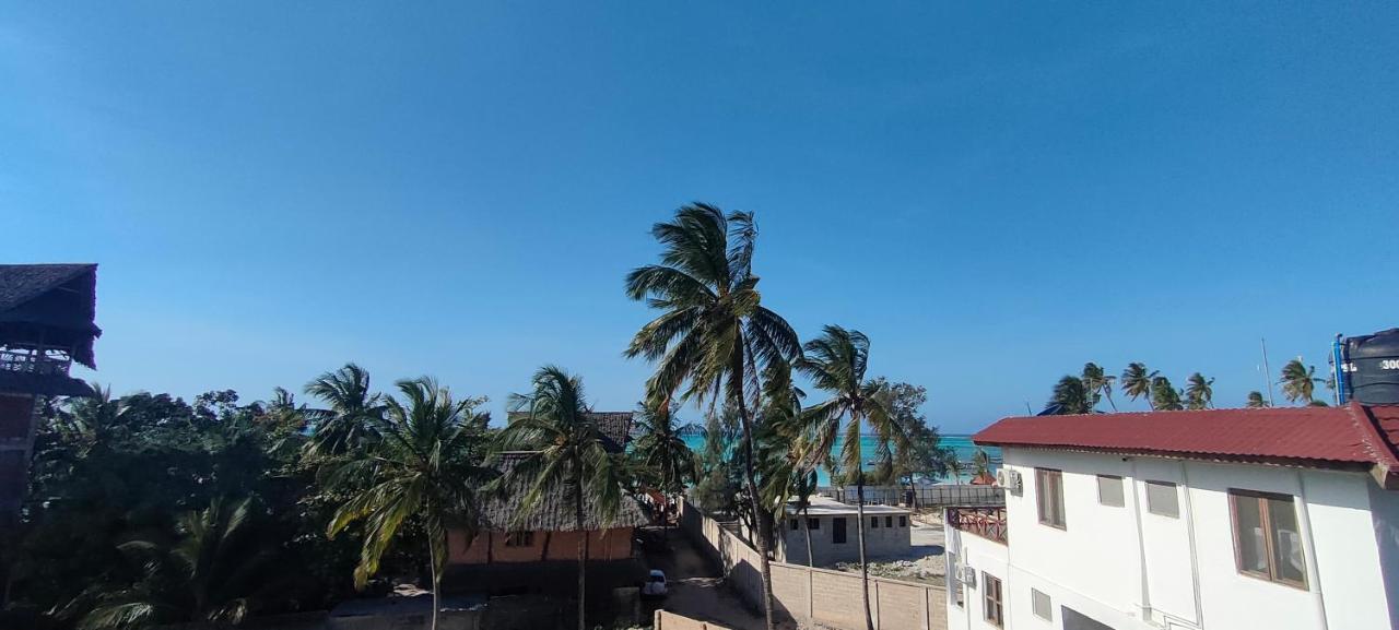 Mambo Inn Nungwi Exterior photo