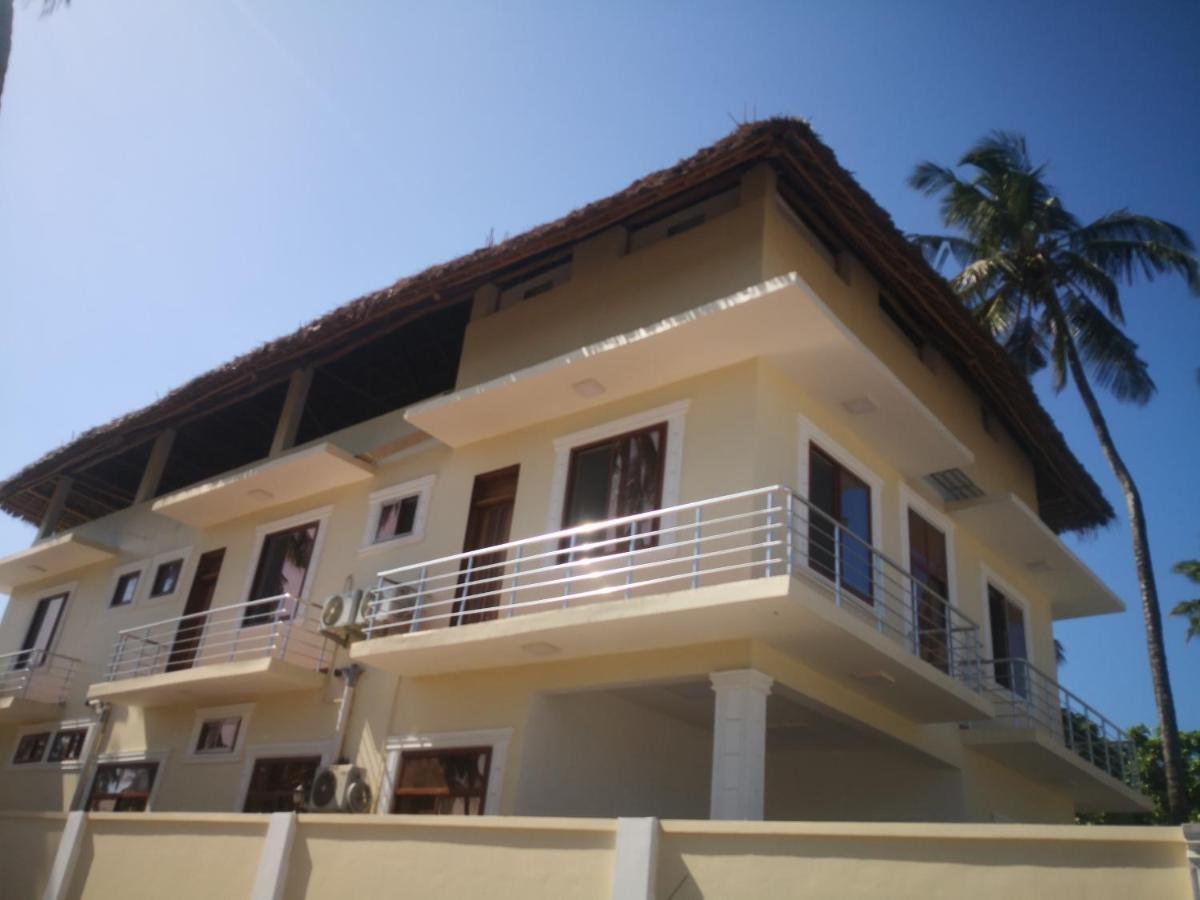 Mambo Inn Nungwi Exterior photo